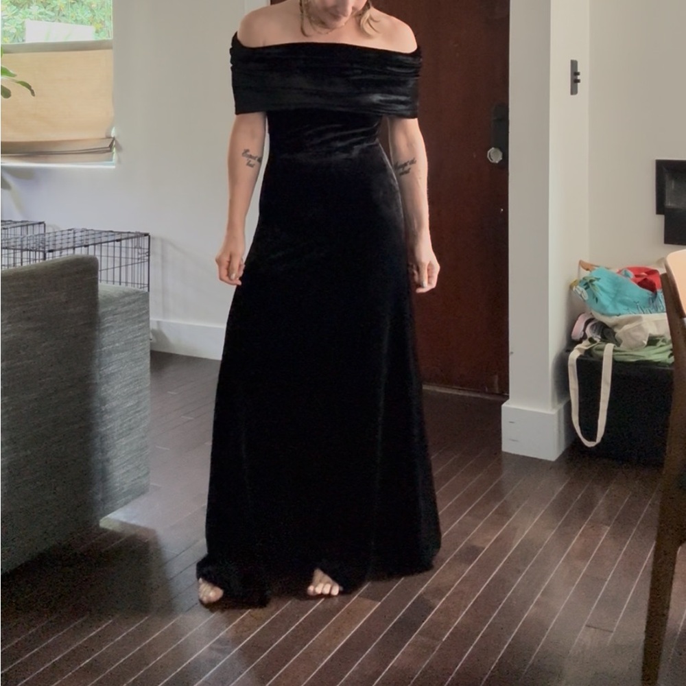 Vintage 90s DKNY black velvet off the shoulder